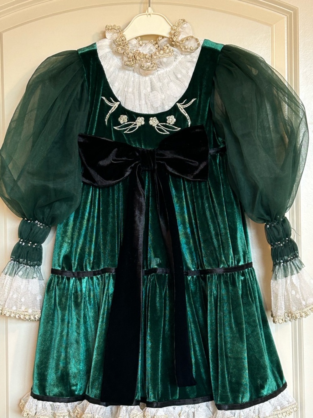 Sz5 Petit Maison Aurora Royal Green Velour Dress